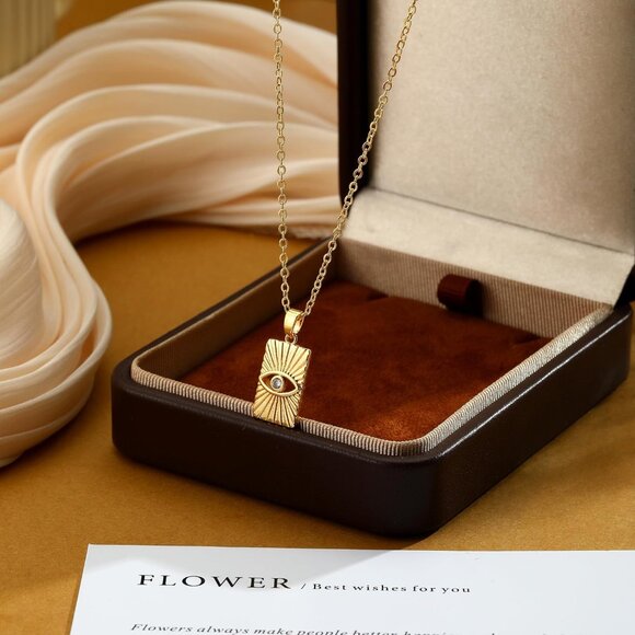 Chic 14K Gold Evil Eye Necklace for Women - Trendy and Protective Jewelry - Picture 6 of 6